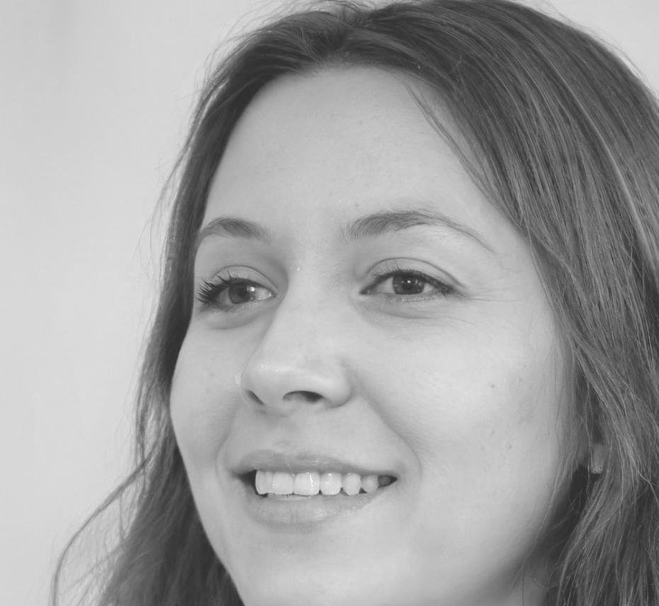 Portrait de Marie Dubois, experte en analyse de performance SEO